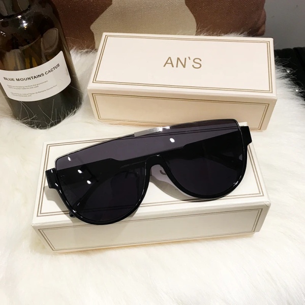 MS New Women Fashion Solglasögon UV400 Brand Designer Högkvalitativ Gradient Kvinnliga Oculos med Box Shades för kvinnor CO6