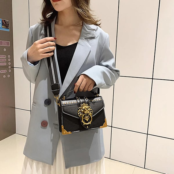 Handväskor för kvinnligt mode Lyxiga flickor Crossbody-väskor Tote Kvinna Metall Lejonhuvud Märke Axelväska Mini fyrkantig budväska Red 20cm x 15cm x 6cm