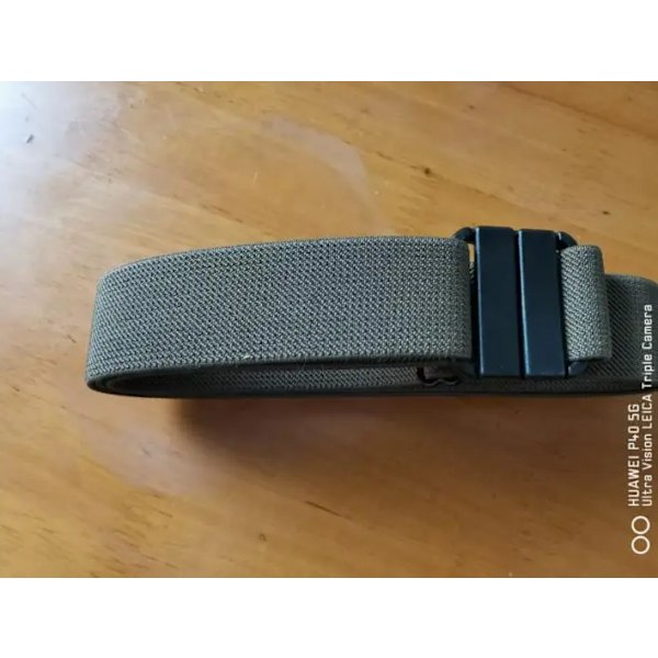 Nytt unisex Spännefritt Elastiskt Bälte För Jeans Byxor Klänning Stretch midja För Kvinnor Män Inget Spänne Utan Spännefritt Bälten H111 green 90cm