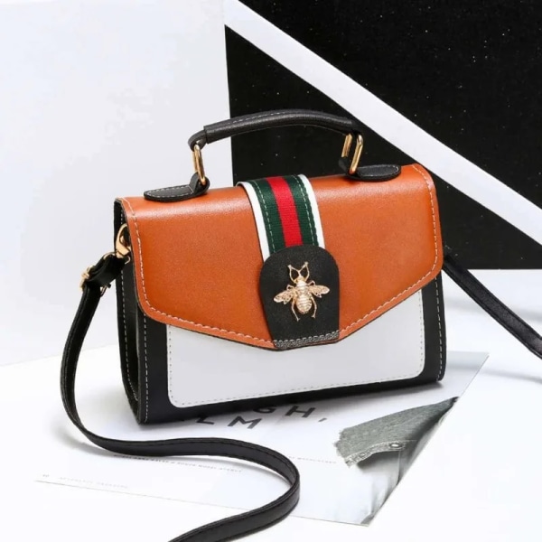 Kvinnor Designer Contrast Handväska Kvinna Ny Klassisk Crossbody-väska Flikväska Läder Axelväska Damväska Light Grey