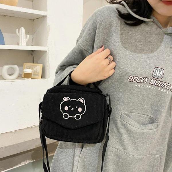 Heta kvinnor Canvas Dragkedja Preppy Style Student Tote Shoulder Messenger Bag Liten Manchesterväska Reseväska Handväska Beige