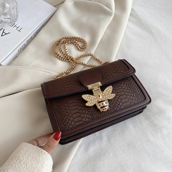 Bee Pu Läder Crossbody-väskor för kvinnor Kedjor Axelremsväska Kvinnliga Damväskor Sling Lyx Handväskor Designer Chocolate