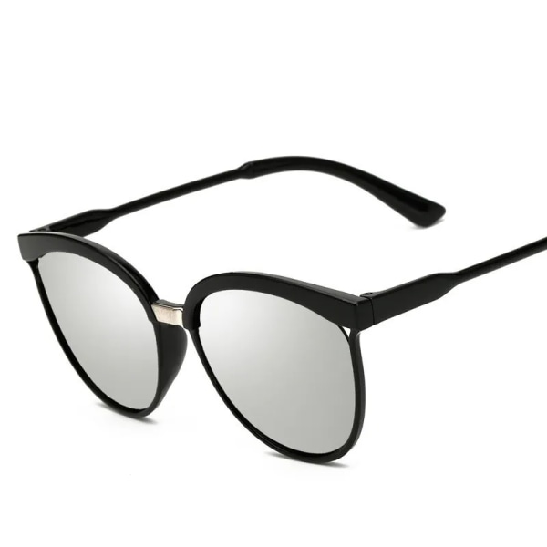 Cat Eye Brand Designer Solglasögon Dam Lyxiga Plast Solglasögon Klassiska Retro Outdoor Glasögon Oculos De Sol Gafas C2 Black