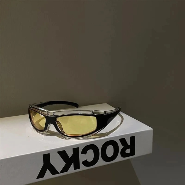 Cateye Glasögon Punkstil Solglasögon Kvinnor Sommarmode Glasögon Y2k Framtida Teknik Sense Solglasögon Män Kvinnor Trendglasögon black F yellow L Other