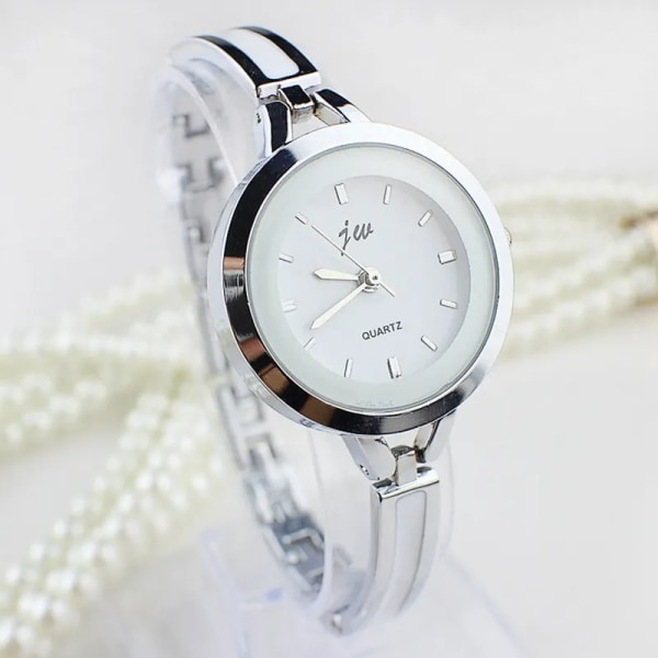 2023 Berömt varumärke Rose Gold Silver Casual Quartz Watch Dam Mesh Rostfritt Stål Klänning Dam Klockor Relogio Feminino Clock Silver