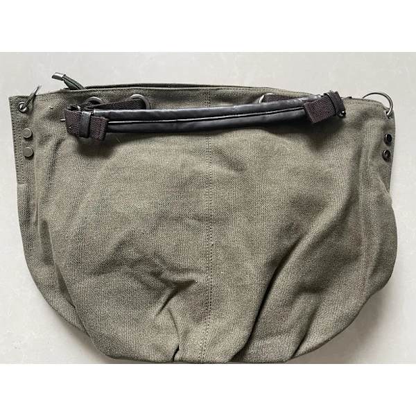 Kvinnor Canvas Messenger-väskor Kvinnliga Crossbody-väskor Solid axelväska Mode Casual Designer Kvinnlig Handväska Stor kapacitet Tote Army Green