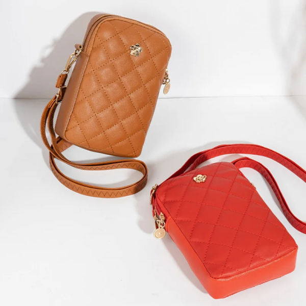 Damer Mini Shoulder Mobiltelefon Ringer Axelväskor för kvinnor Sacoche Small Square сумка Portmonnäer och handväskor Damska Summer Red d