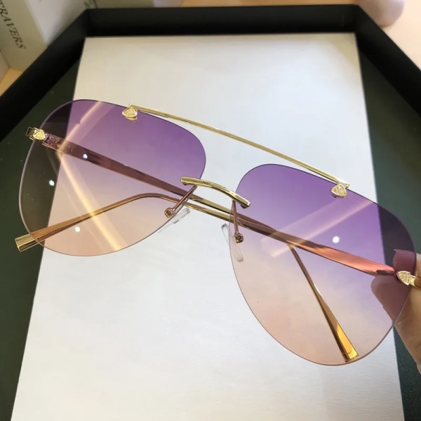 Vintage båglös legering Aviation Pilot Solglasögon för män 2023 Brand Gradient Solglasögon Kvinnliga Metall Ovala nyanser Svart Brun Purple as pictures