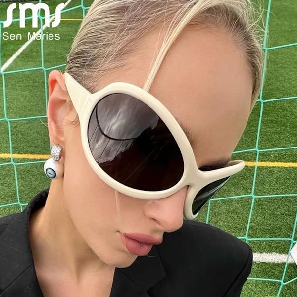 Y2k Oversized Punk Solglasögon Nya Damer Män Trender Goggle Solglasögon Dam Lyxmärke Designer Glasögon UV400 Shades Glasögon Style B5 As Shown