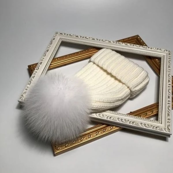 Vintermössa med Pompom i Mink och Ball Cap för Kvinnor och Flickor, Stickad Beanie, Helt Ny, Tjock Kvinnomössa, 50-54-60 cm white(.102) child 50-54CM