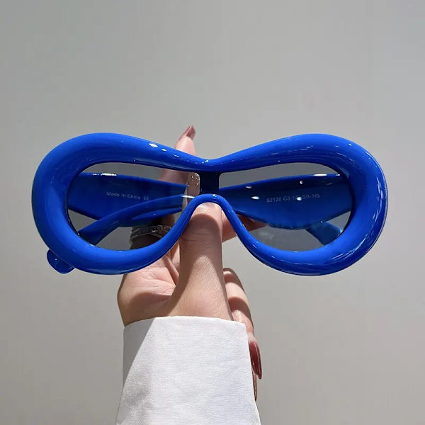 Nytt i Ovala solglasögon för män Kvinnor Mode Retro märkesdesign Solglasögon Glasögon Kvinnlig Godisfärg Goggle Solglasögon Black