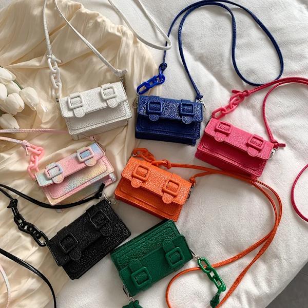 Mini Small Messenger Bag Dam Flicka Kedjeväska PU Läder Märke Designer Handväskor Dam Retro Bältesspänne Crossbody Väskor Orange