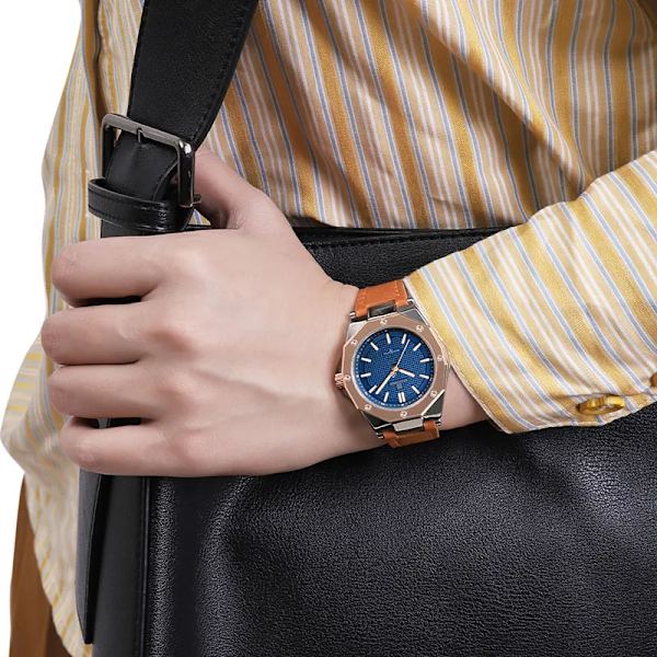 NAVIFORCE Mode Minimalistisk Design Watch för kvinnor Casual Quartz Dam Läder Armbandsur Case Kvinnlig klocka RGGYGY-BOX
