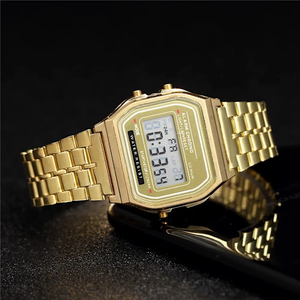 Harajuku Luxury TOP Brand Watch Guld Rostfritt stål WR F91W LED Elektronisk Vattentät Multifunktion Fyrkantig Digital Watch Silver