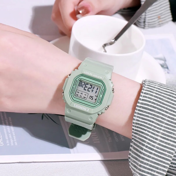 Damklockor Digitala klockor Sport Unisex män Barn Armbandsklockor Mode Elektronisk LED Kvinnlig Klockor Present för kvinnor reloj mujer green