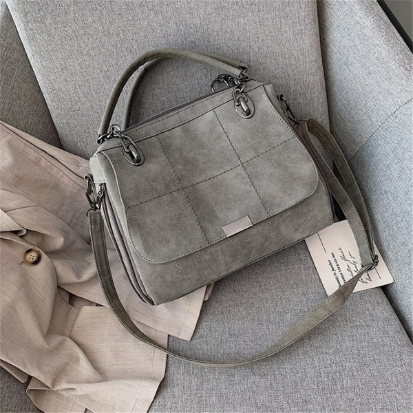 Matt handväska för damer Scrub axelväska för kvinnor Crossbody-väska med stor kapacitet PU-läder Casual Tote Resehandväska Boston kvinnlig väska Gray