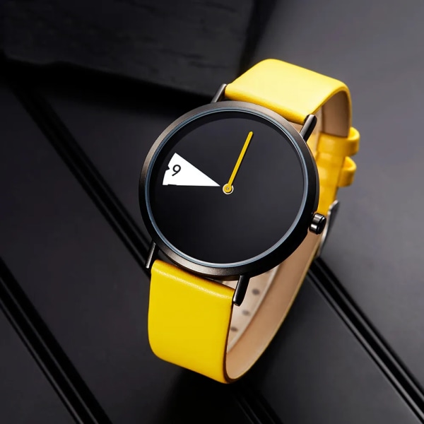 Sinobi Hot Watch Creative Armbandsur Watch Rotate Yellow Läderband Armbandsur Klocka Montres Femme Reloj Mujer Red
