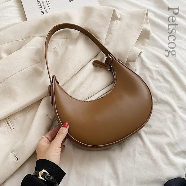 Mode Vita Axelväskor För Kvinnor Pu Läder Enfärgad Half Moon Crossbody Bag Designer Dam Handväskor Dam Underarmsväskor Brown (20cmMax Length30cm)