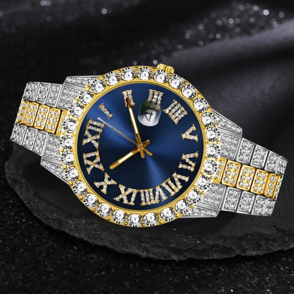 Iced Out Watch Herr Lyx Märke Full Diamond Herrklockor AAA CZ Quartz Watch Vattentät Hip Hop Man Klocka Present För Herr Gold Green