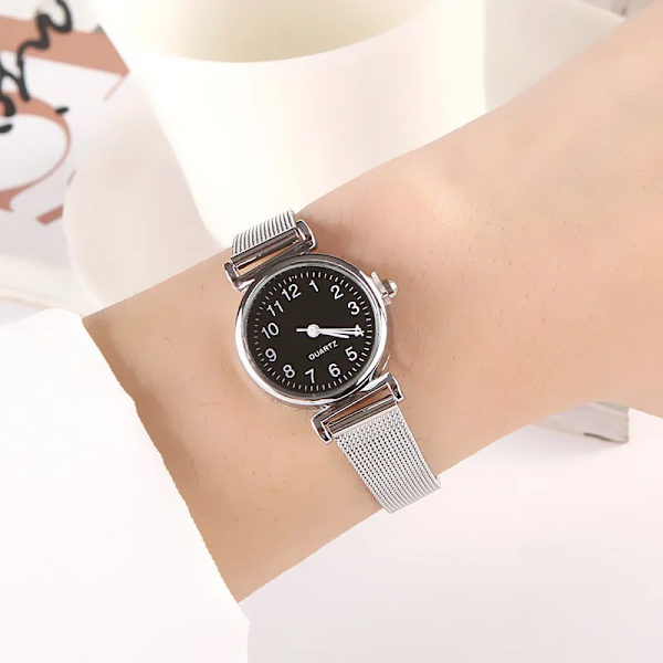 Mode Quartz Watch for Women Lyx Kvinnliga Klockor Watch Armbandsur Vit band i rostfritt stål Klassiska klockor Dagliga presenter Style1