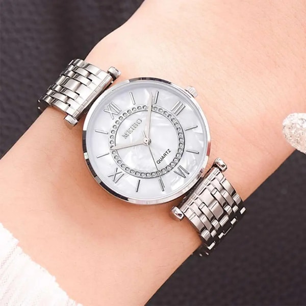 Toppmärke Lyx 2022 Damklockor Mode Diamond Damarmbandsur Rostfritt stål Rose Gold Mesh Armband Watch XR4142-SL
