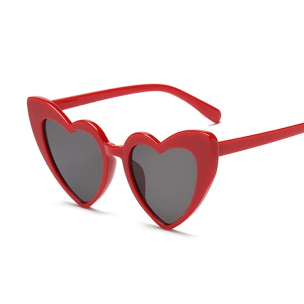 Hjärtformade solglasögon för damer Plast Kvinna Märke Designer Mode Båglös LOVE Klara Ocean Linser Solglasögon Oculos RedGray