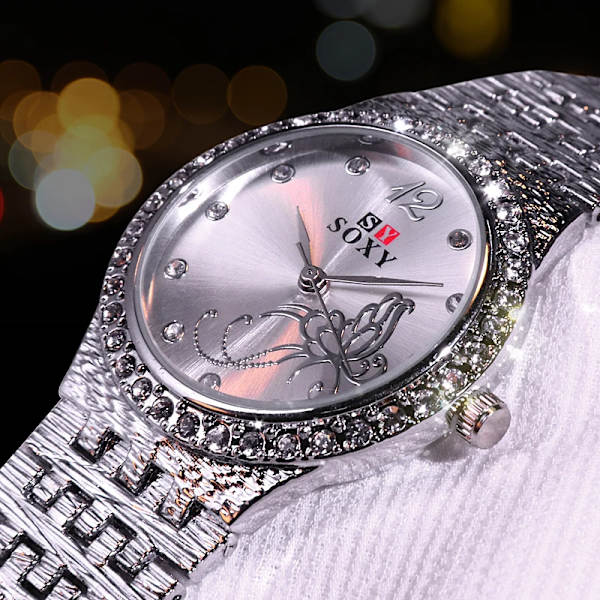 Dam Quartz Crystal Luxury Watch Feminino Relogio Armband Armbandsur Casual Reloj Guld/Silver Mujer Bayan Kol Saati silver 134