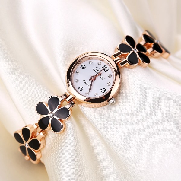 LVPAI Brand Klockor Dam Daisies Blomma Guld Strass Armband Armbandsur Watch Kvinna Mode Klassisk watch Black