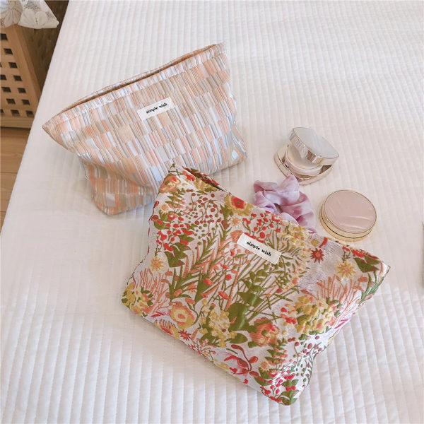 Canvastyg Damkosmetikväska Dam Clutch Nytt blommiga sminkväskor Rese sanitetsbinda Organizer Förvaringspåse Blue