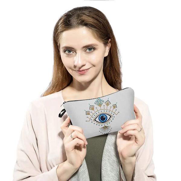 Turkish Blue Evil Eye Bärbar Kvinnor Reseförvaringsväska Liten toalettartiklar Organizer Kosmetisk väska Vattentät Kvinnlig Lucky Makeup Bag hz2711