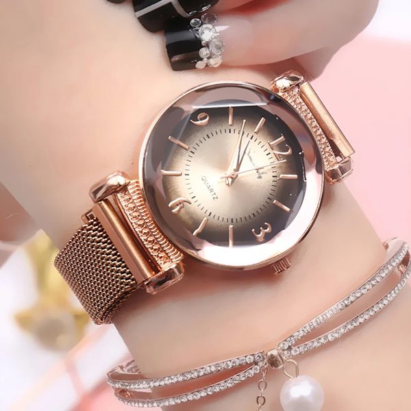 Watch Mode Vild Ny watch Magnetspänne Lyxig Gradient Dam Geometrisk Romersk siffra Quartz Movement Watch Rose Gold