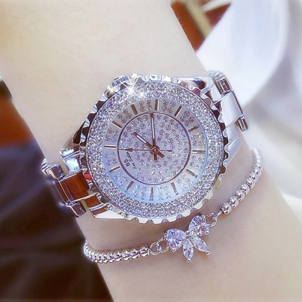 Damklockor Guld Lyxmärke Diamond Quartz Damarmbandsur Rostfritt stål Klocka Watch relogio feminino 2022 silver with bracelet