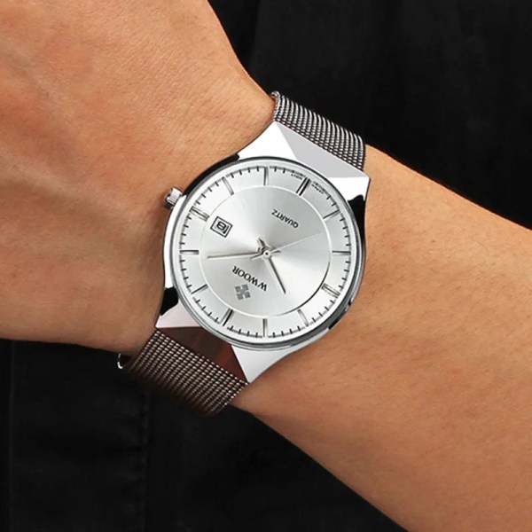 WWOOR Silver Herrklockor med Mesh Stål Topp Märke Lyx Ultra Tunn Kvarts Vattentät Date Business Armbandsur Box Montre Homme silver black box