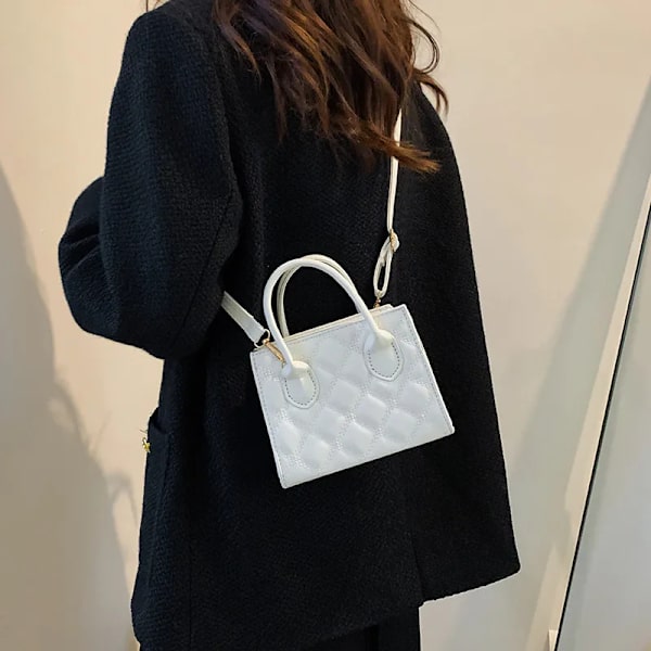 Diamond Lattice Crossbody Bag Dam Axelväska Små handväskor och plånböcker Designer Cross Body Bag för kvinnor Flap Mini Tote White