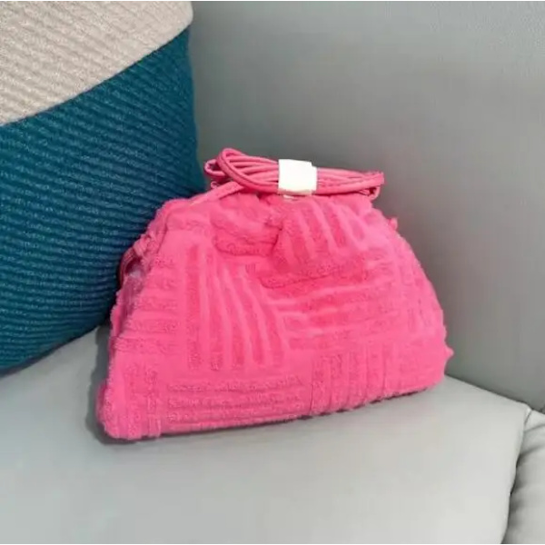 Lyxig ny handduksväska handväska kvinnor mode populär bärbar bucket bag kedja axelväska messenger bag Light pink (20cmMax Length30cm)