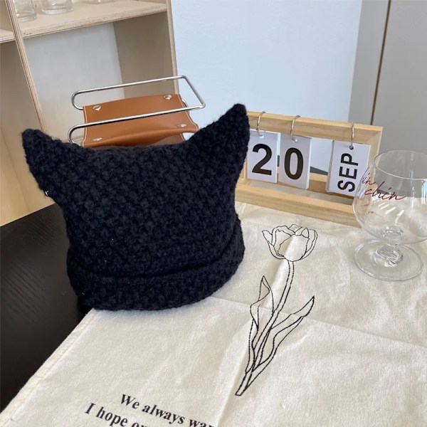 Harajuku Punk Gothic Stickad Kattöron Liten Djävulsmössa Millennium Kvinna Kawaii Designer Vinter Handgjord Beanie Keps för Kvinnor style 10