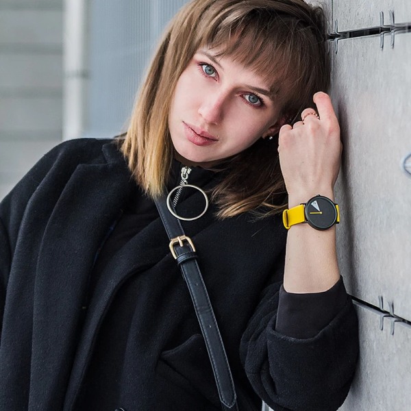 Sinobi Hot Watch Creative Armbandsur Watch Rotate Yellow Läderband Armbandsur Klocka Montres Femme Reloj Mujer black