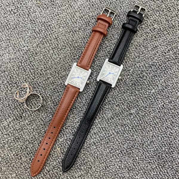 PABLO RAEZ Rektangel Kvinnor Modeklockor Elegant Lady Quartz Casual Armbandsur Ulzzang Lyxmärke Brun Läder Kvinnlig klocka Black band