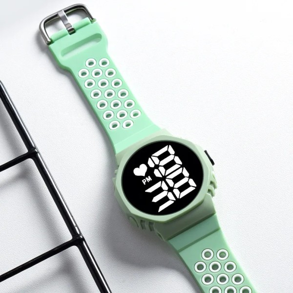 2022 Vattentäta klockor för män Utomhussport Ledad digital watch Mode Elektronisk watch för män Relogio Masculino White