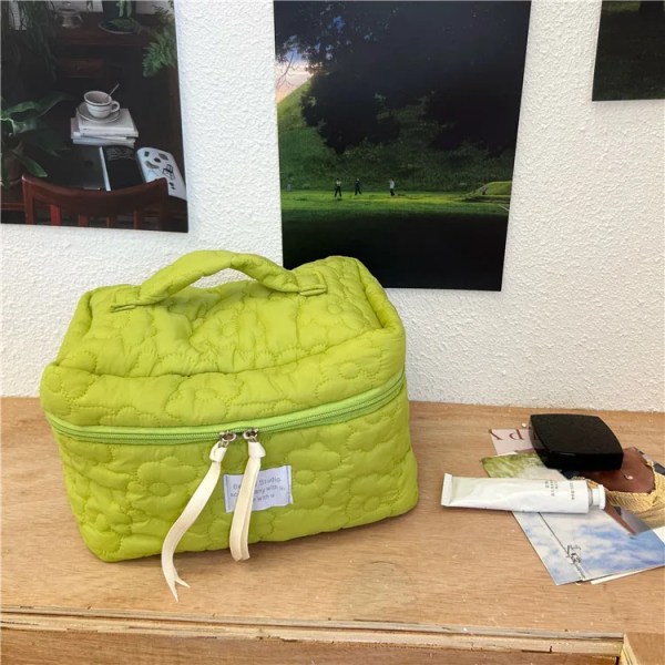 Liten stor blomma quiltduk sminkväska Kvinnor Kosmetisk organizer Kvinnlig Förvaring Handväska Box Form Case för flicka L Green