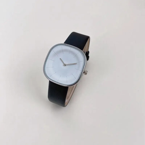 Premium Square Watch Dam Enkel Design Mode All-match Watch Damklockor för kvinnor Quartz Damklockor Femme Luxury black
