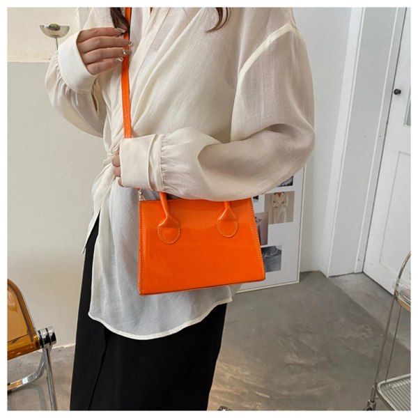 Mode fyrkantiga handväskor för kvinna Nya enfärgade axelväskor Ljus hud Crossbody-väskor Hot Sell Casual Portmonnage och väskor Blue 20.5x7.5x15 cm