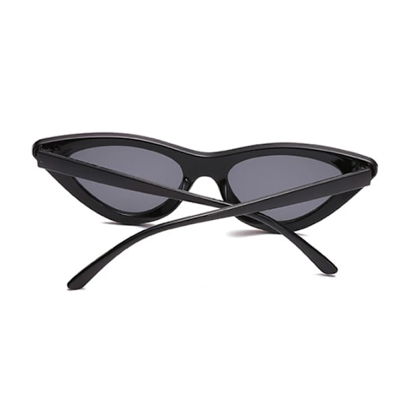Sexiga Cat Eye Solglasögon Kvinna Märke Designer Spegel Svart Triangel Solglasögon Kvinnliga Linsskydd för Dam Glasögon UV400 RedGray