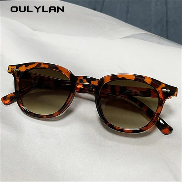 Oulylan Mode Runda Solglasögon Män Populär stil Vintage Brand Design Solglasögon Utomhus Körglasögon Oculos De Sol leopard as picture