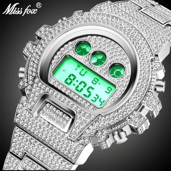 Hip Hop MISSFOX Helt Iced Out Herrklockor Digitalt rostfritt stål Mode Lyx Diamond Quartz Armbandsur AAA Classic Watch V304-SS