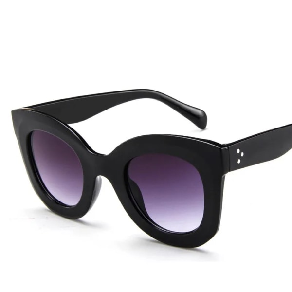DYTYMJ Classic Cat Eye Solglasögon Dam Lyx Designer Solglasögon Dam Vintage Gradient Solglasögon Män Gafas De Sol Hombre SandBlackGray