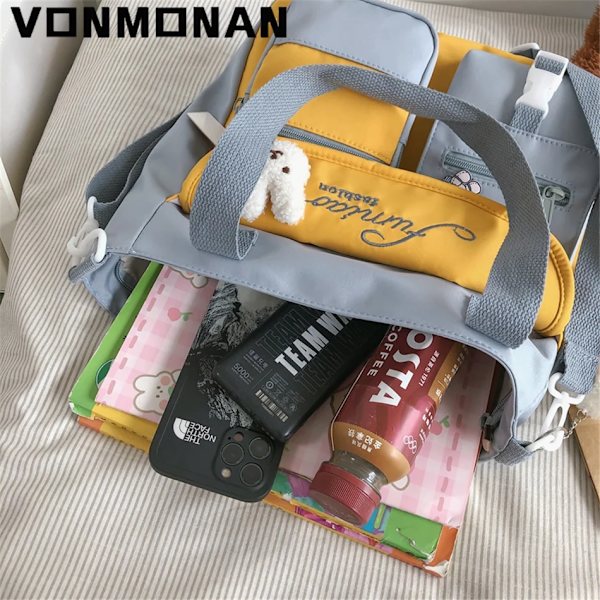 Söta tygväskor med stor kapacitet Trendig nylon lapptäcke skolboksväska för tonårsflickor Modestudent Crossbody Sac Pink With Accessories