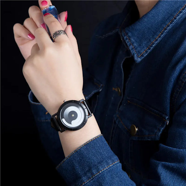 Nya Creative Rotation Herrklockor 2020 Läderrem Quartz Klockor Herr Sportklockor Mode Watch Relogio Masculino 152083-2