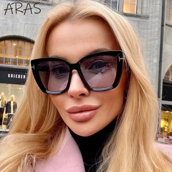 Mode Cat Eye Solglasögon Dam Lyxmärke Trendiga Oversized Cateye Solglasögon Dam Gradient Solglasögon Big Frame Glasögon C8 Gradient Gray With a bag