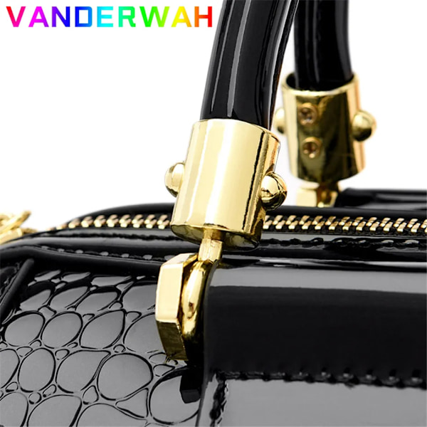 Lyxiga handväskor i lack för kvinnor Designer Krokodilmönster Damaxelväska Crossbody-väska Nya Messenger-väskor för damer Black